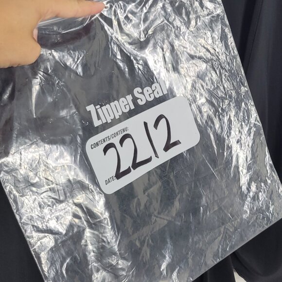 Soleil Black Shrug Tie Front Shoulder Cover Up Cropped Cardigan Lightweight SzL - Picture 9 of 9